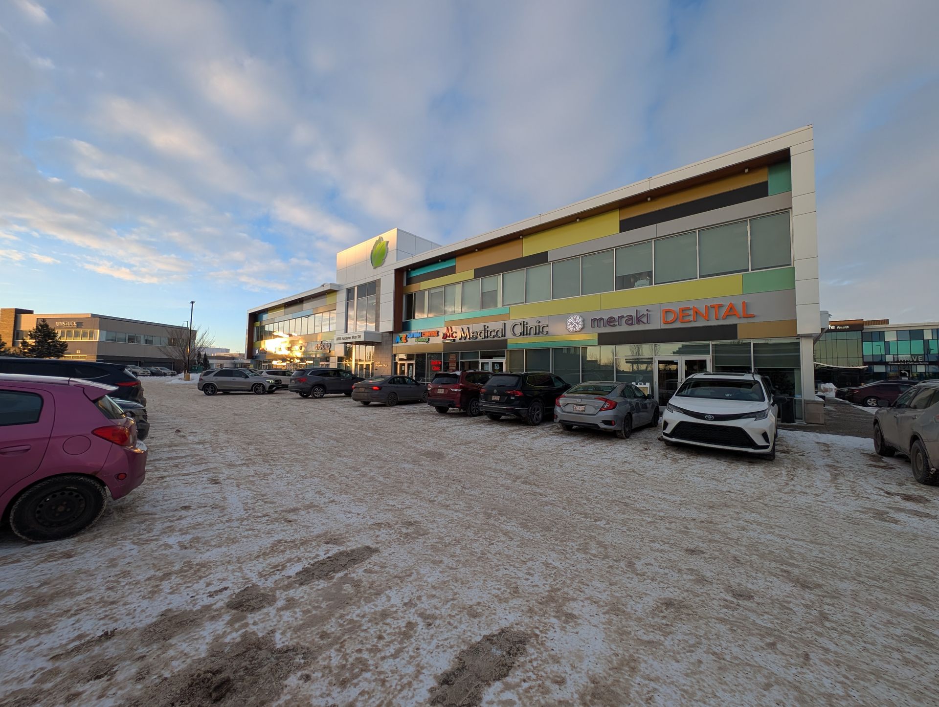 6055 building exterior