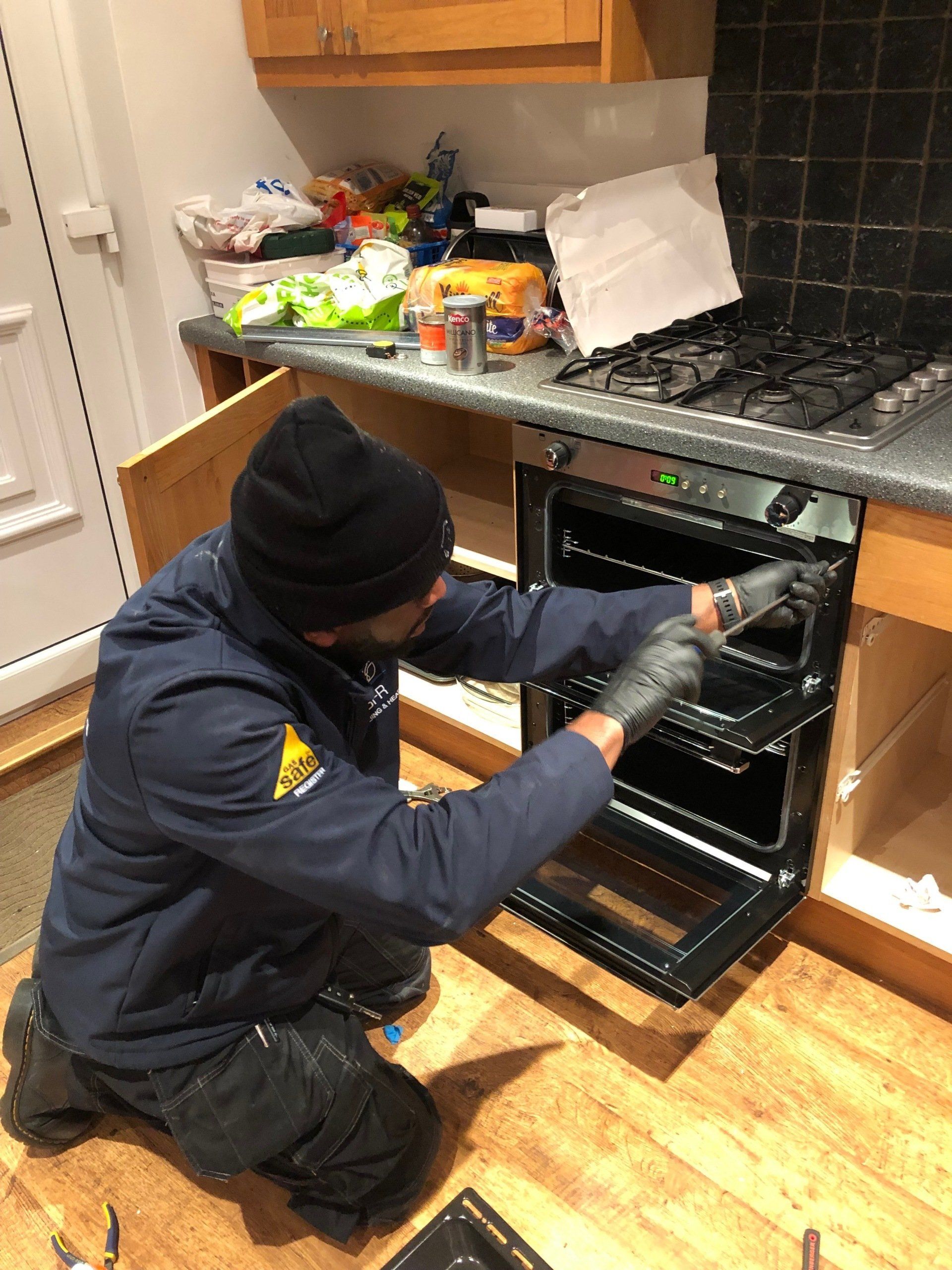 Installing a new cooker-3