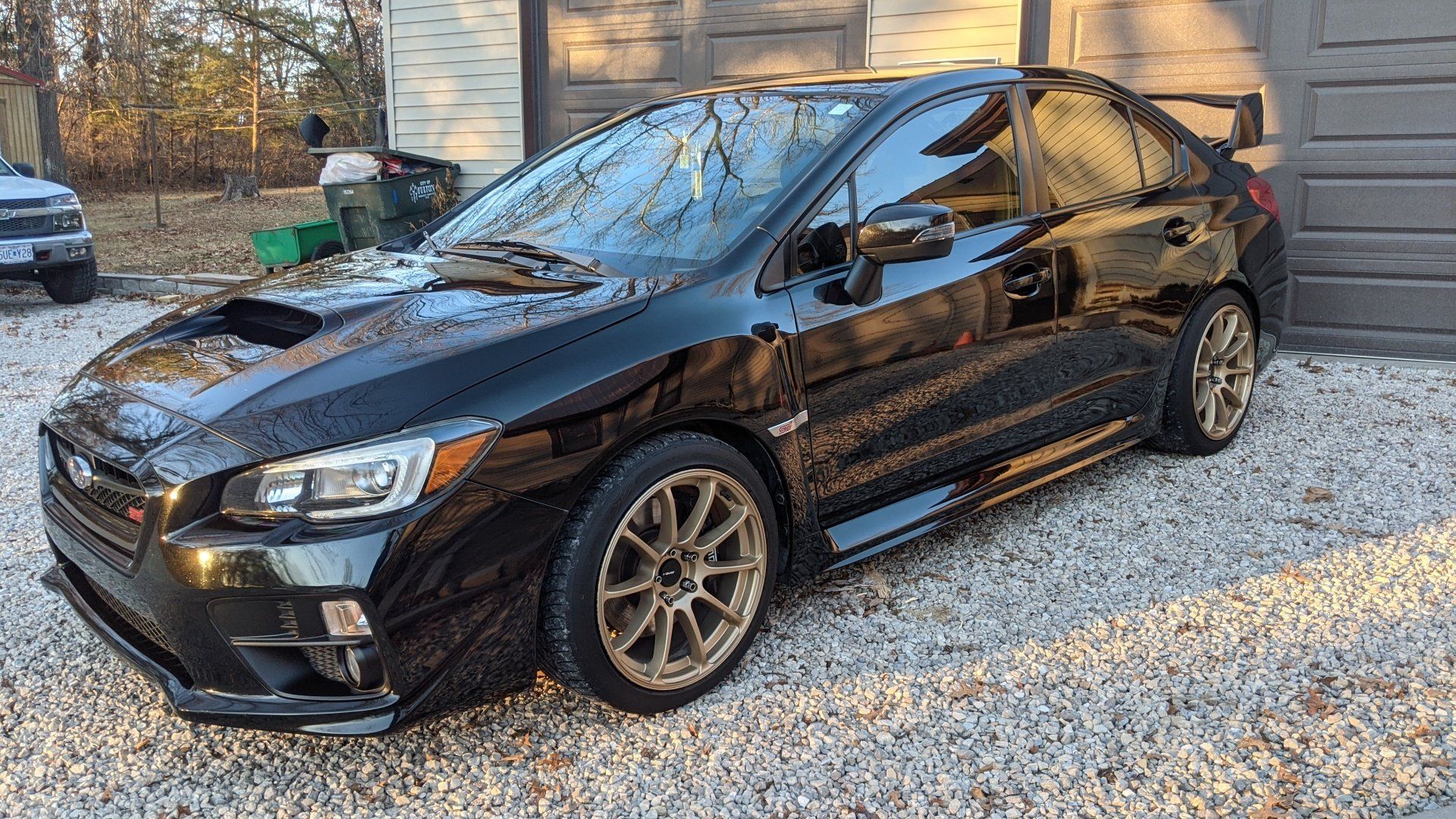 Gallery Fulton, Missouri Suds Up Auto Detailing