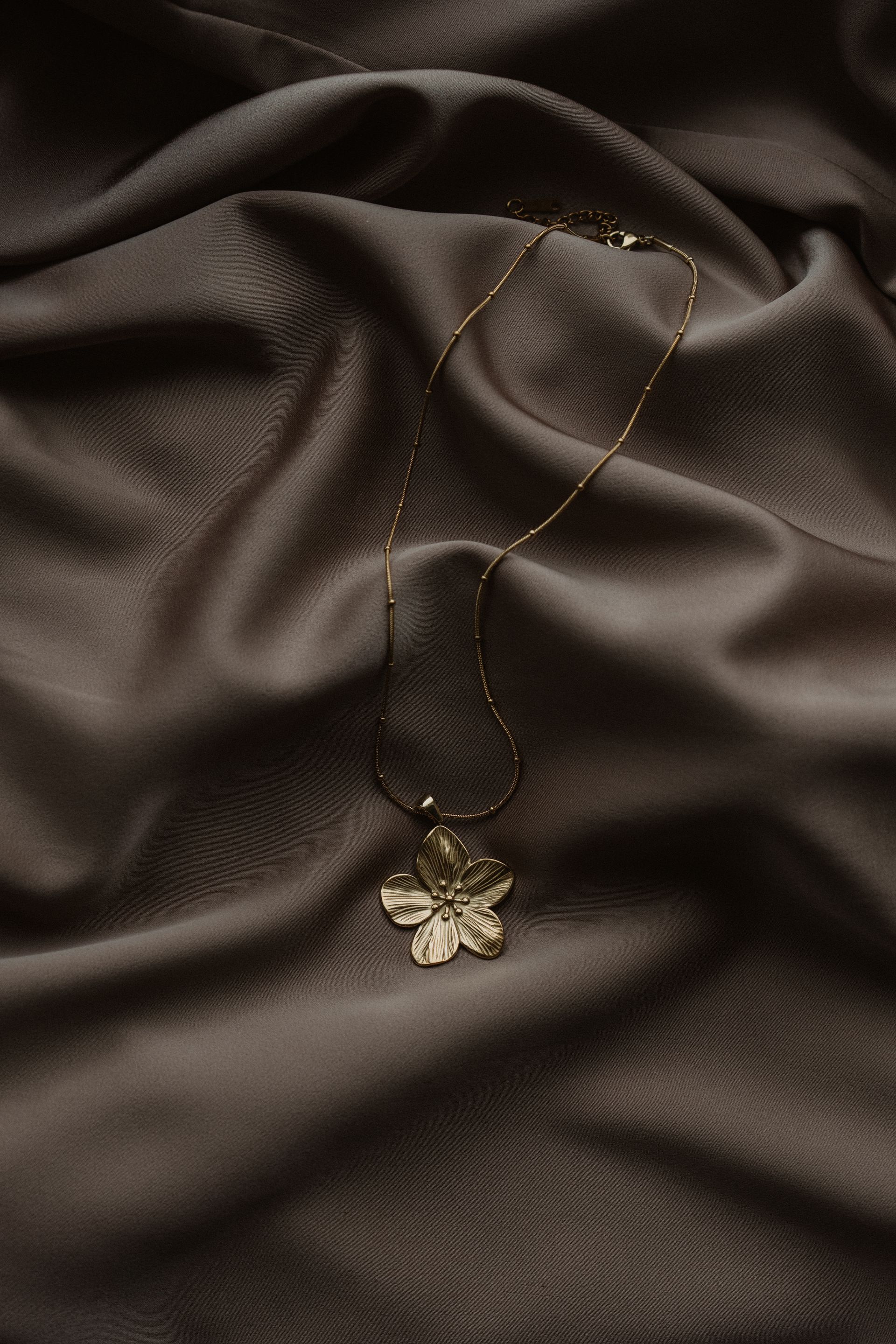 Nolina bloem ketting