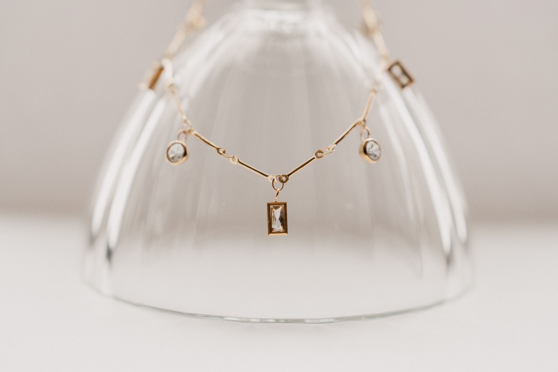 Navette steentjes ketting