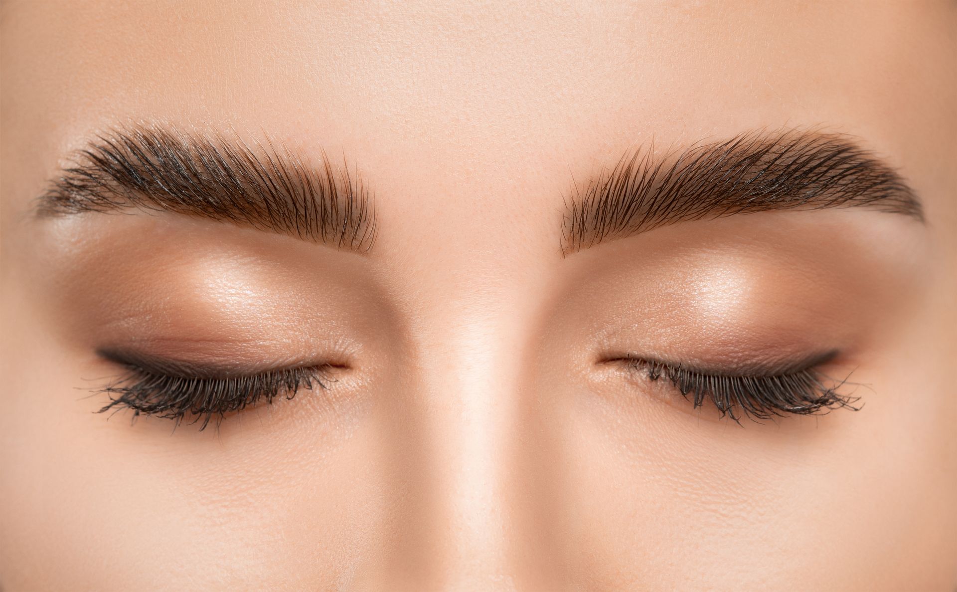 Top Eyebrow Trends 2026 Natural Straight Soft Looks Top Eyebrow Trends 2026 Natural Straight Soft Looks