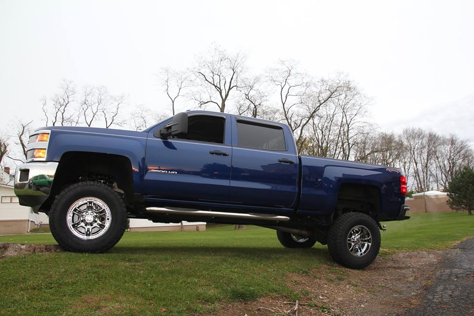 truck accessory store Fairfield OH