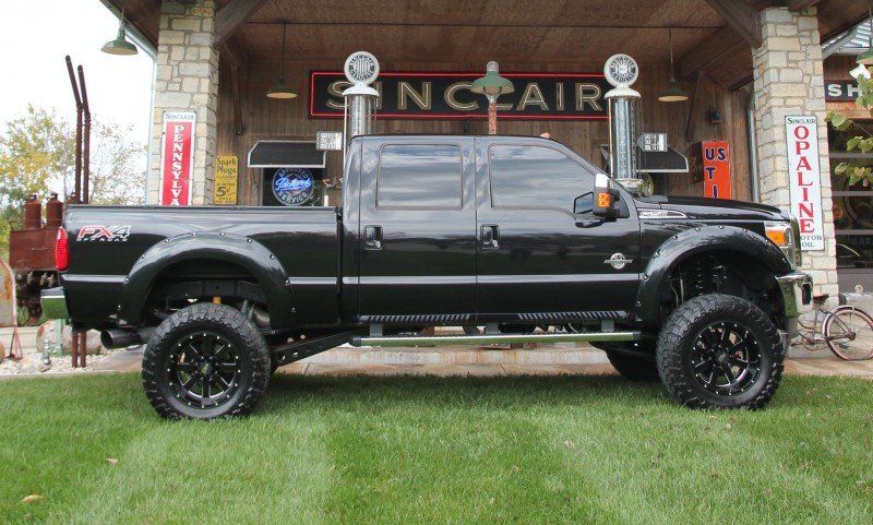 truck accessory stores Centerville