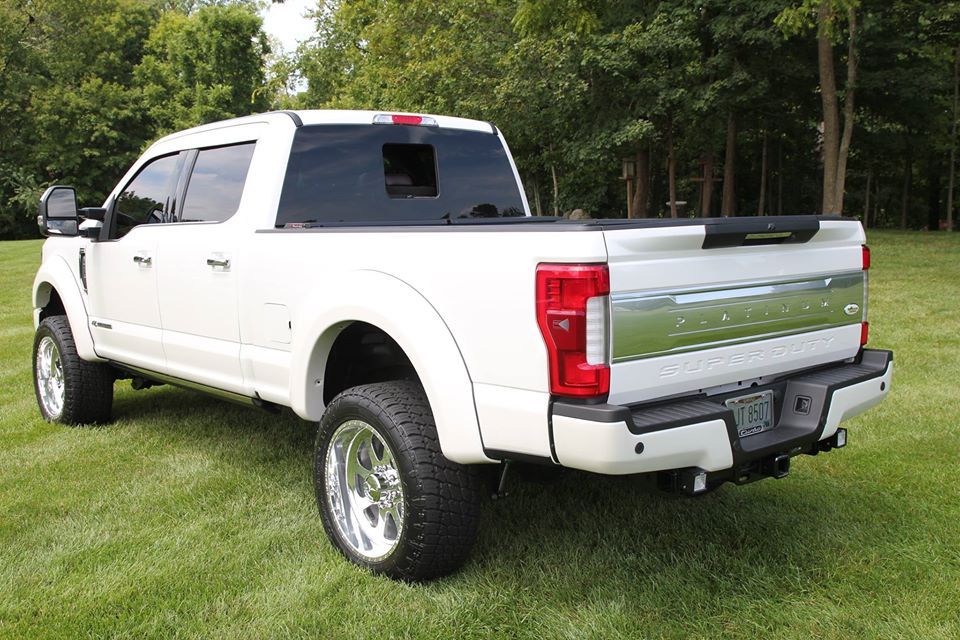 truck accessories store Miamisburg