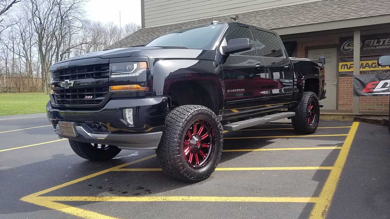 truck tires Centerville OH