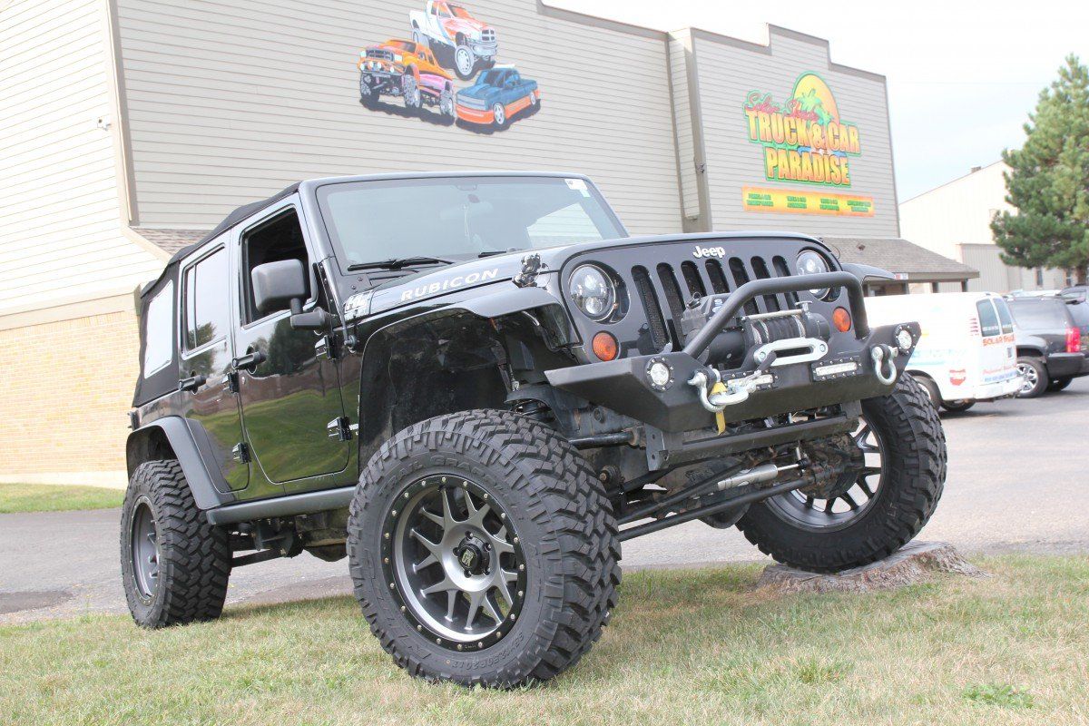 auto accessories store Columbus