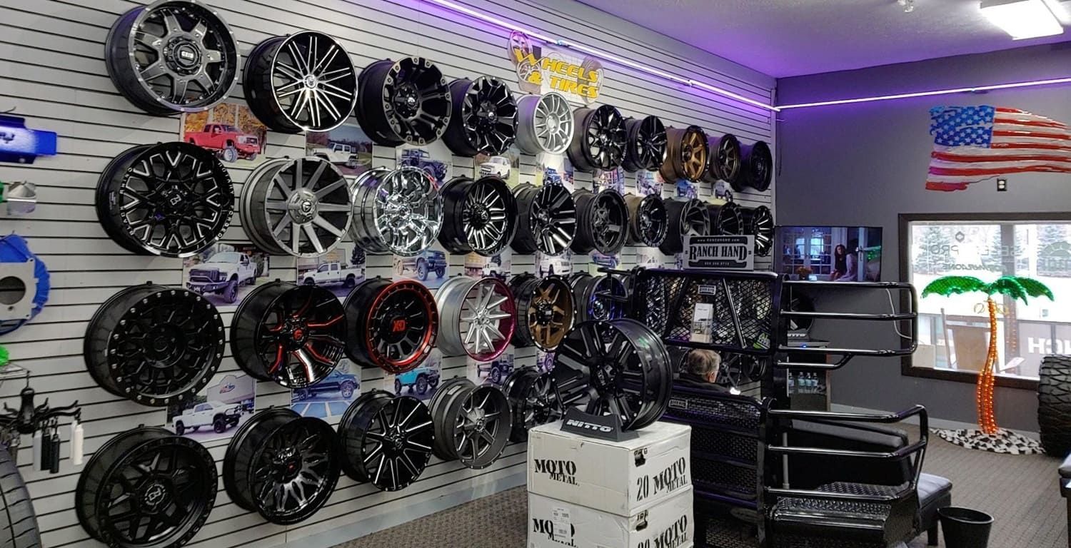 how to choose rims for a truck