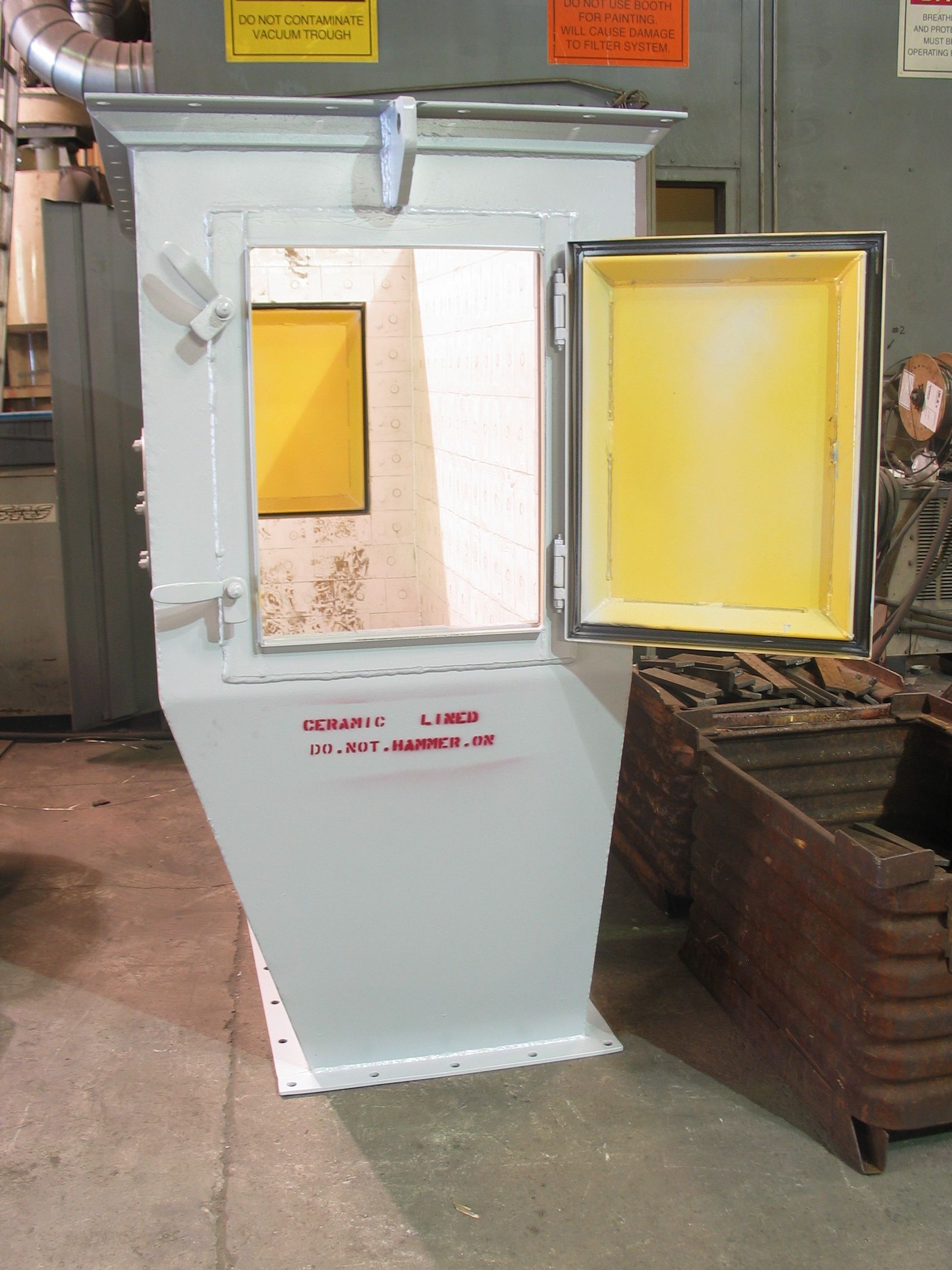 BOF Basic Oxygen Furnace material transfer chute with ceramic liner