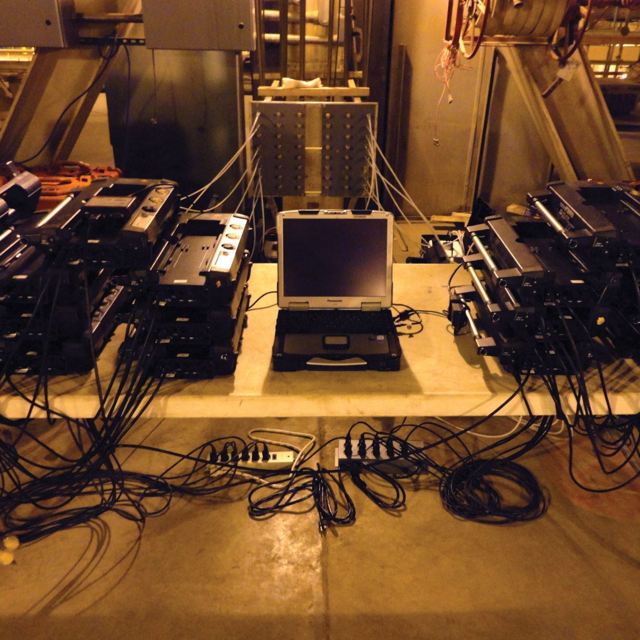 Multi-Stream Combustion Analyizer Backpass emissions testing and mapping