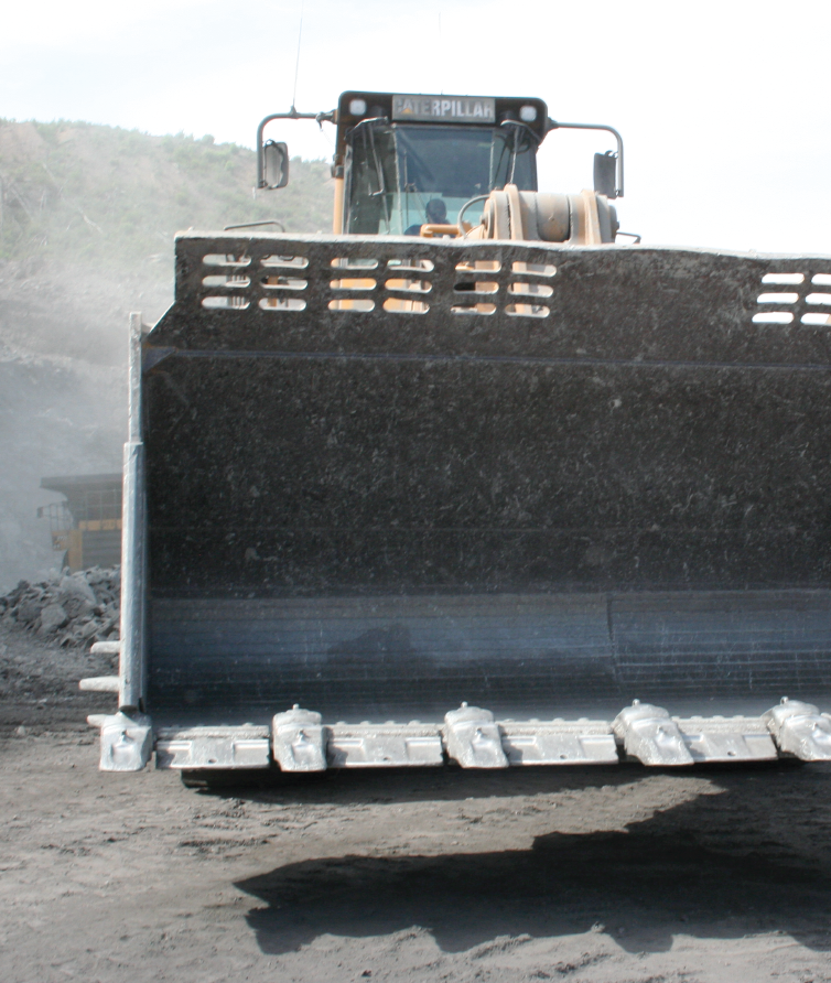 Aggregate industry - front end loader liner