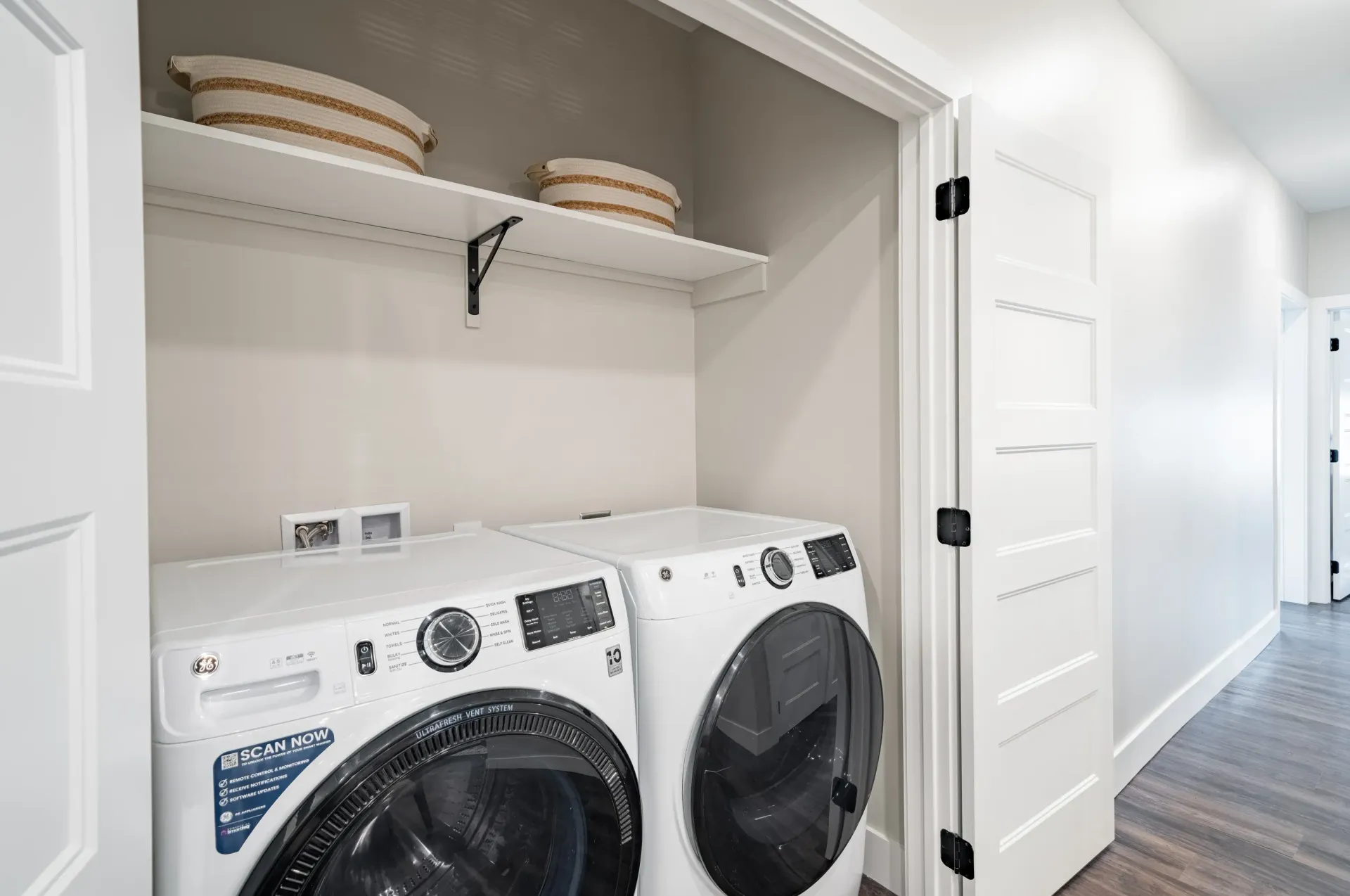 Full Size Energy Efficient Washer & Dryer In Every Apartment