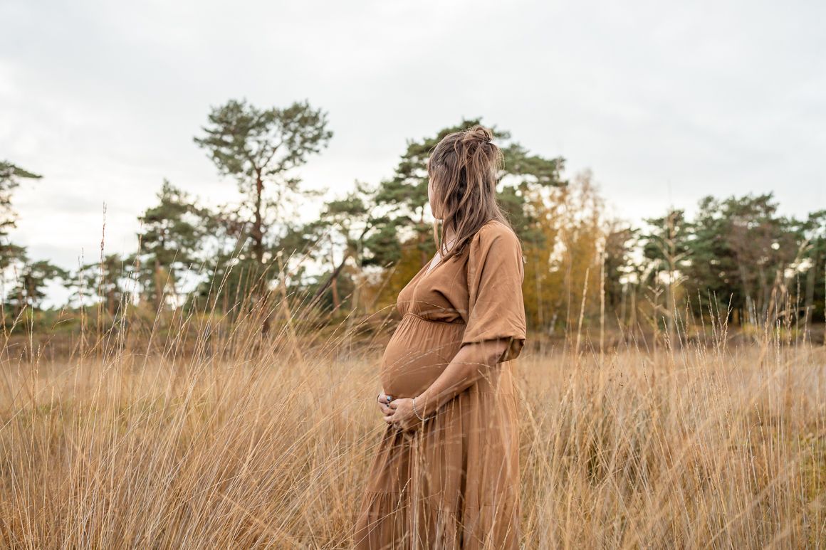 Zwangerschaps fotoshoot Roermond