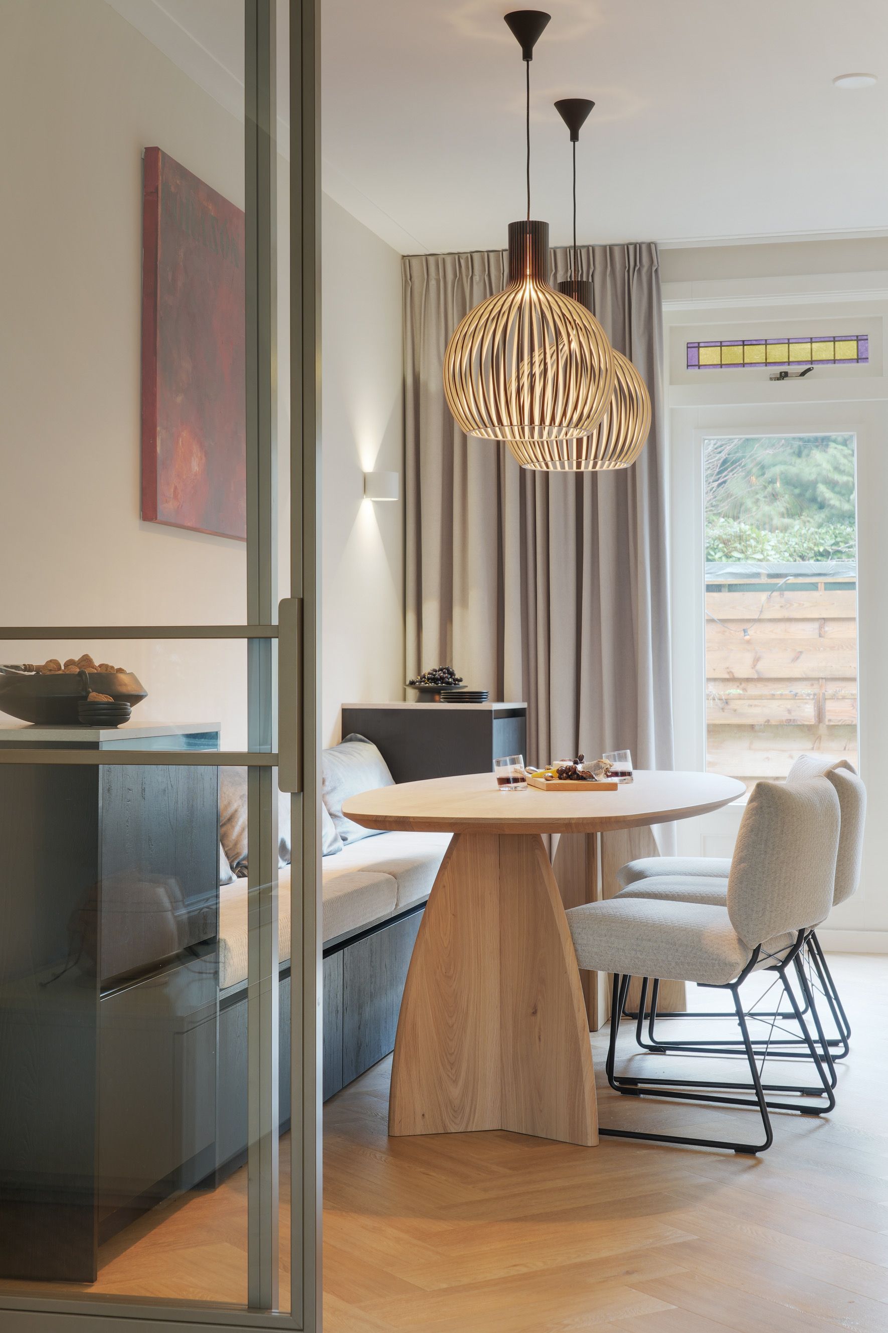 Jaren 30 woning Zeist Secto hanglamp