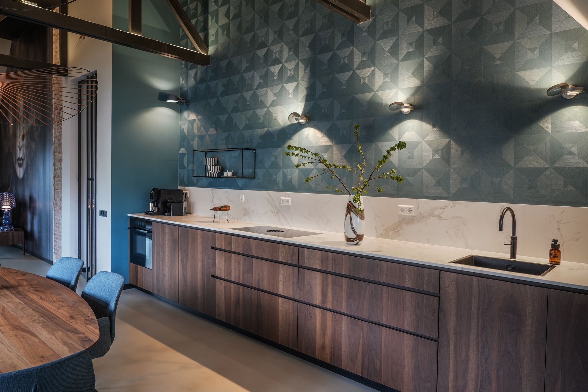 Loft in oude school keuken | Villa18 Interieurs