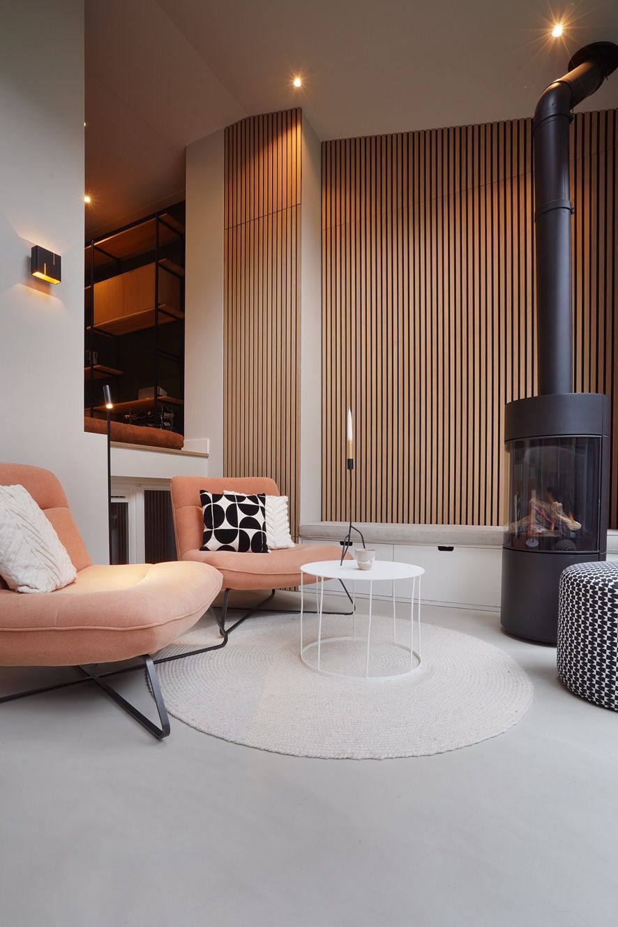 Moderne aanbouw lounge hoek | Villa18 Interieurs