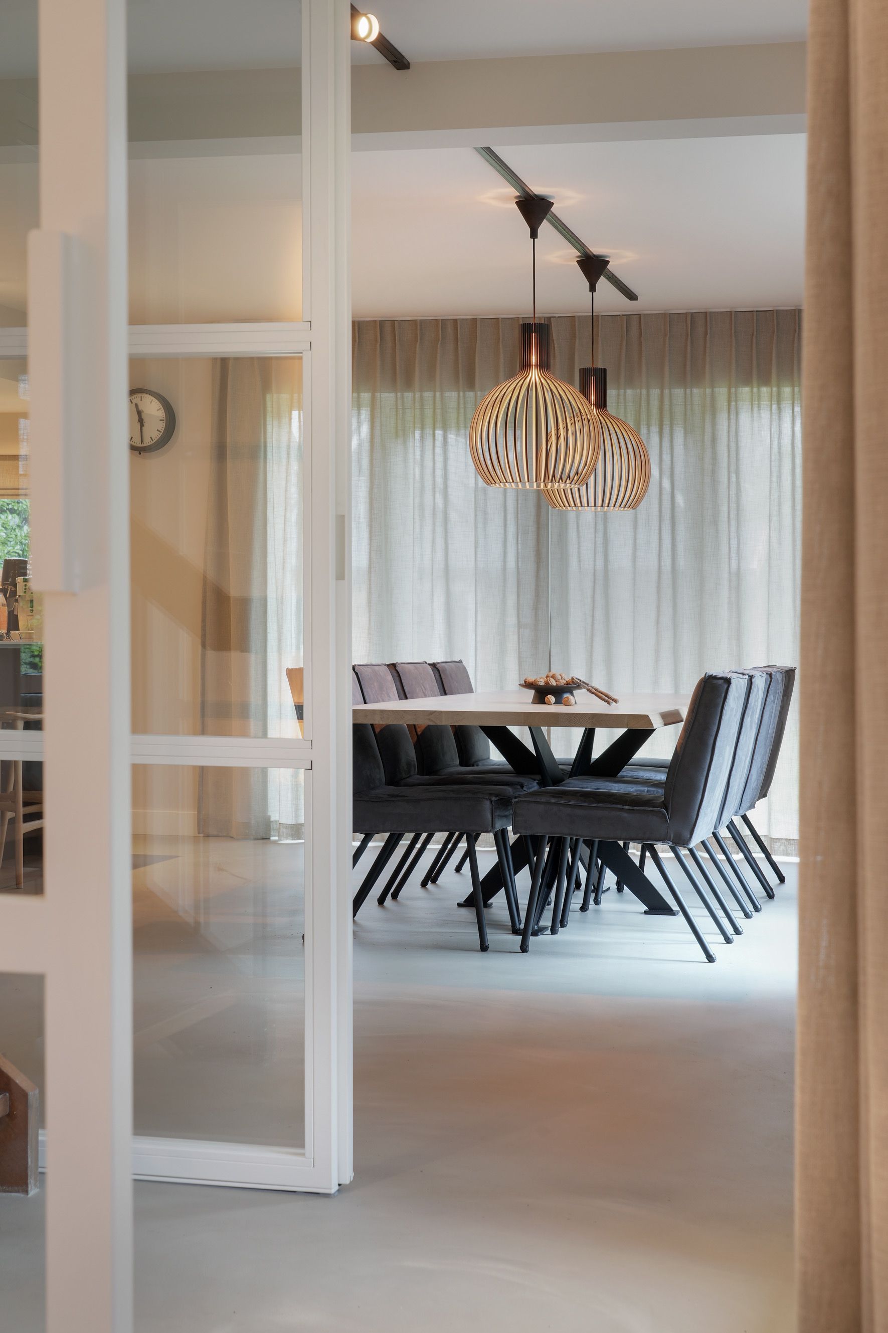 Jaren 30 woning Zeist Secto hanglamp