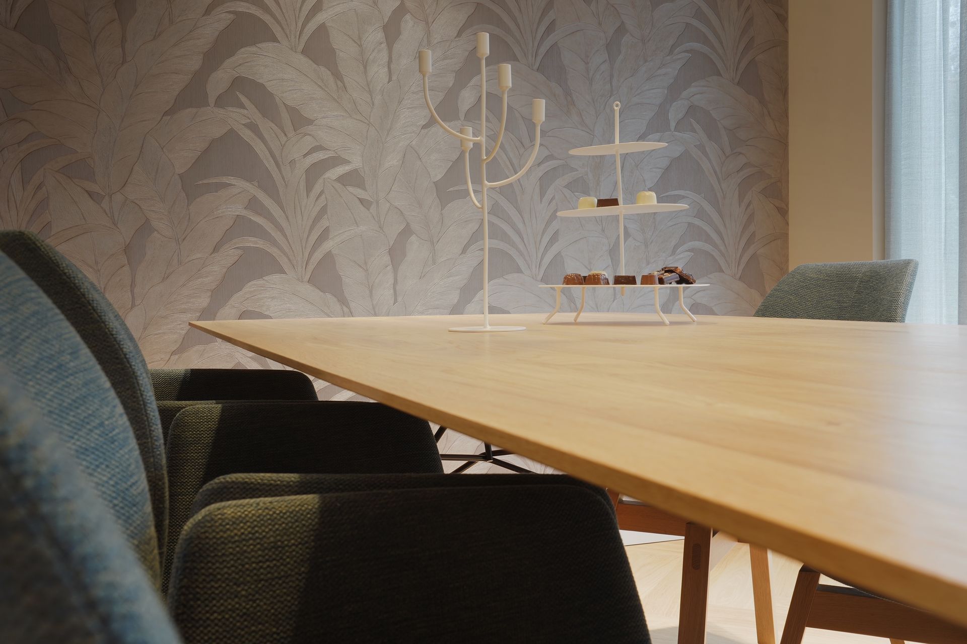 Rietgedekte villa Soest behang | Villa18 Interieurs