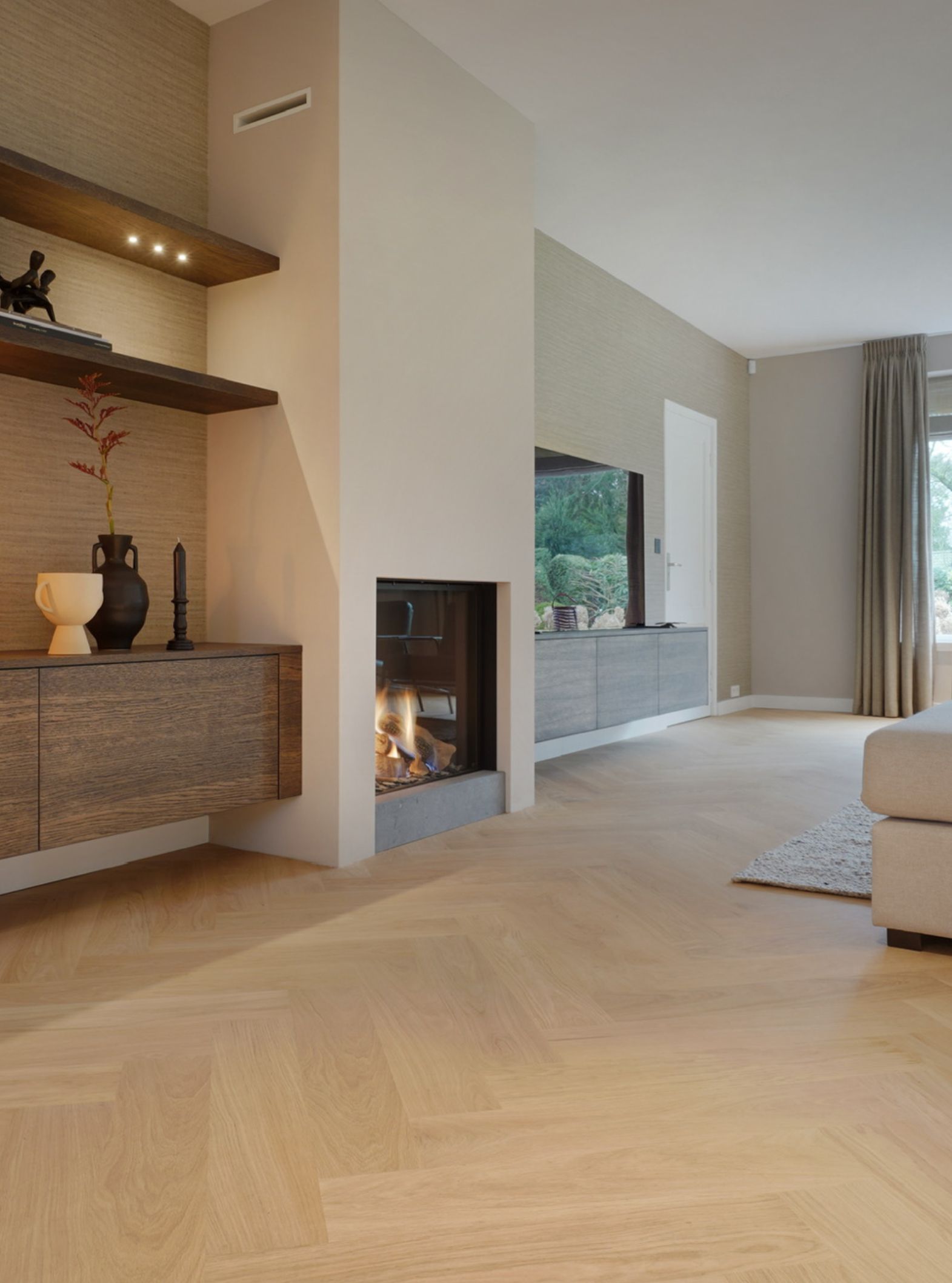 interieur maatwerk open haard tv dressoir | Villa18 Interieurs