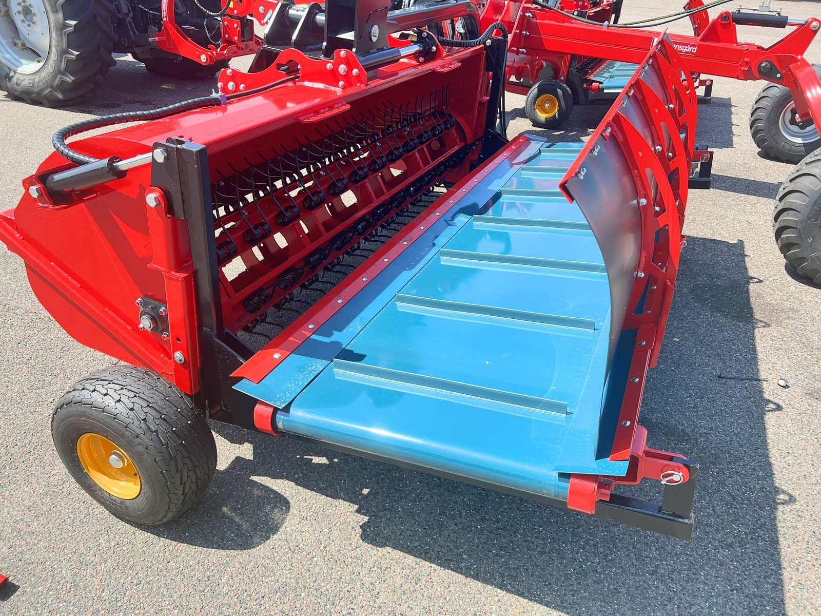 Båndstation på SV-8300SE til transport af afgrøder