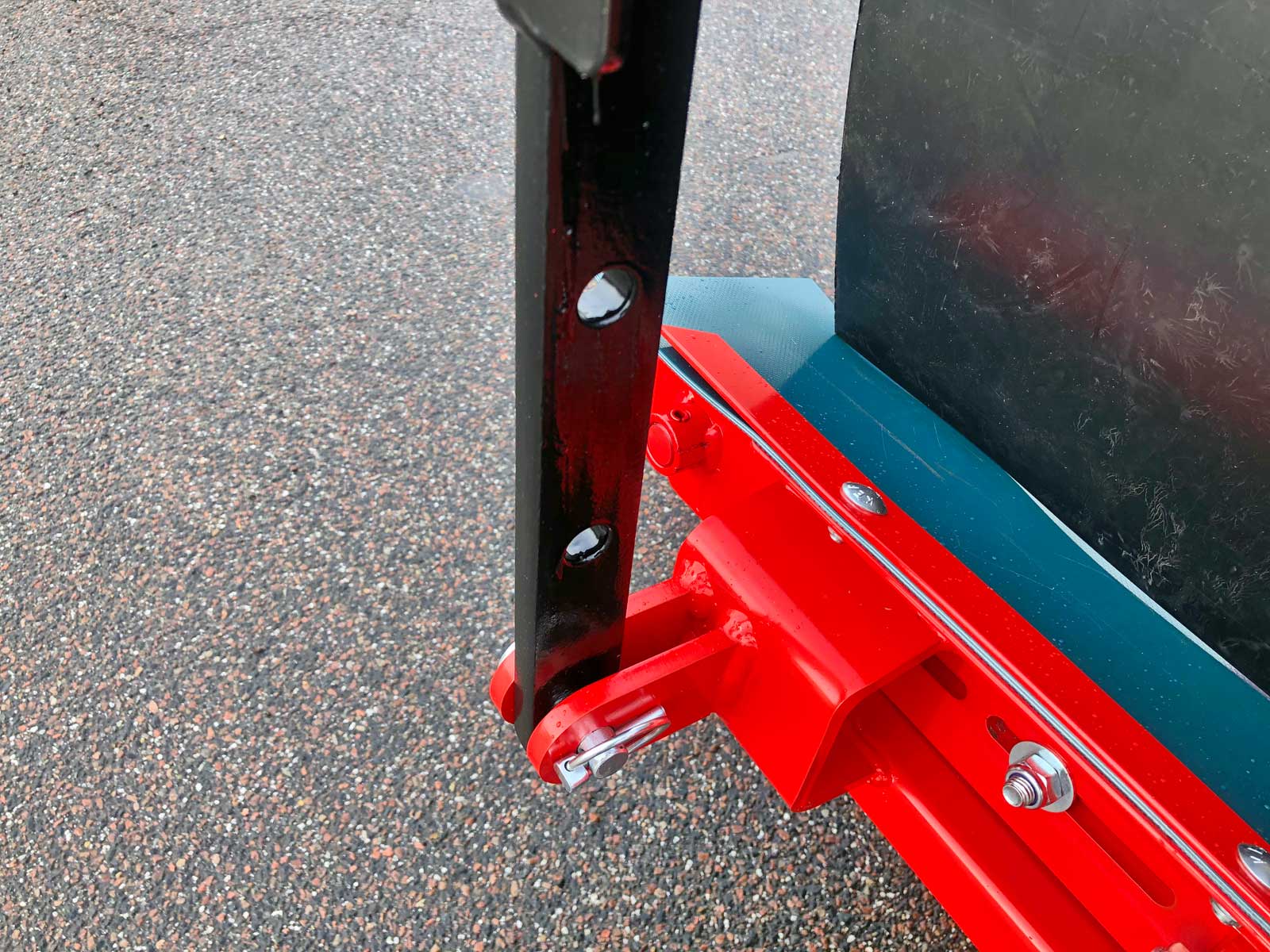 En justeringsmulighed af sideelevator på en skårlufter.