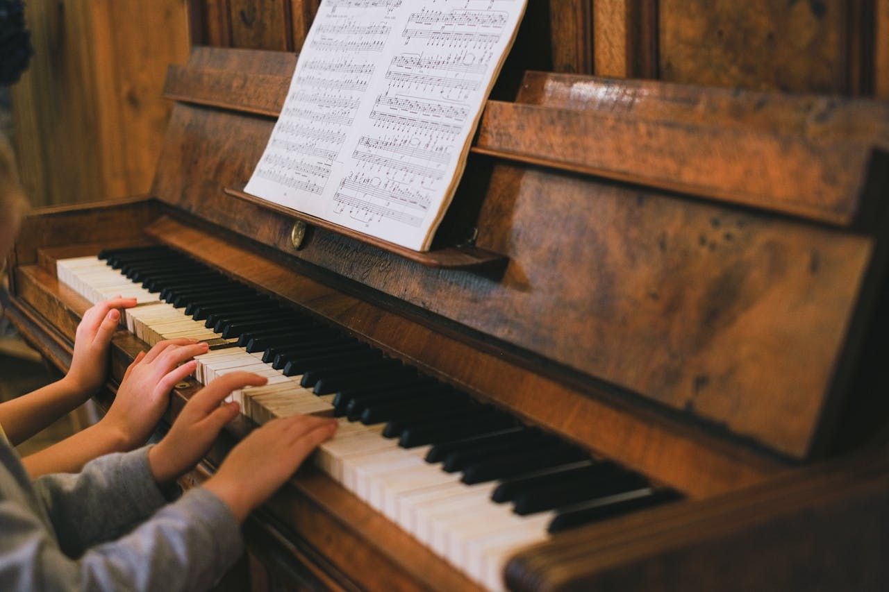 Perfect Piano Instructor Near Me