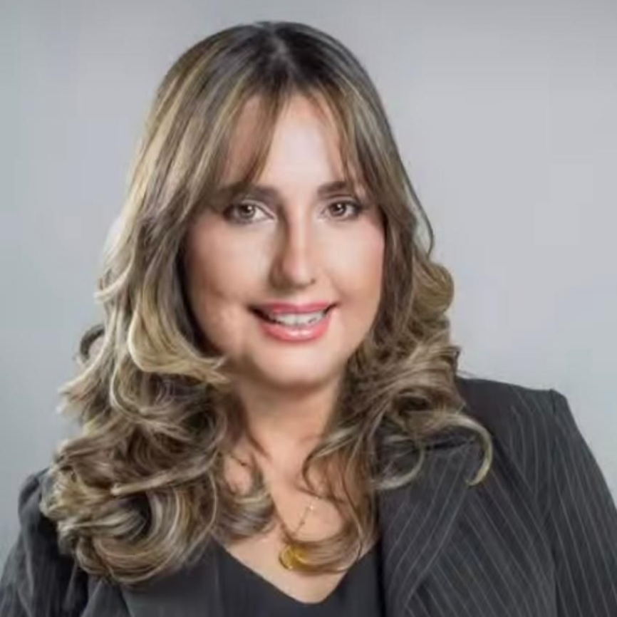 Ileana Miquilena - Cultural Programs Coordinator  of  Casa de Venezuela Orlando