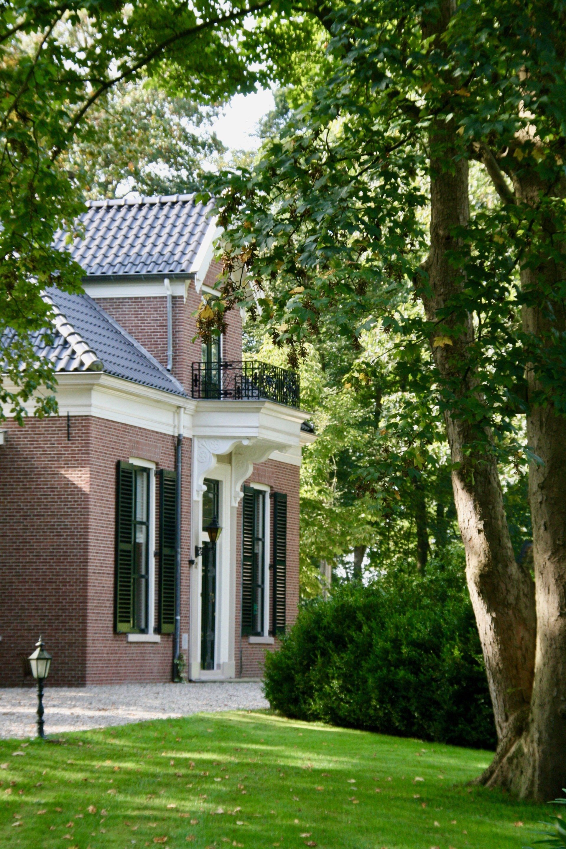 Landhuis 1900, bosrijk, Overijssel, restauratie.