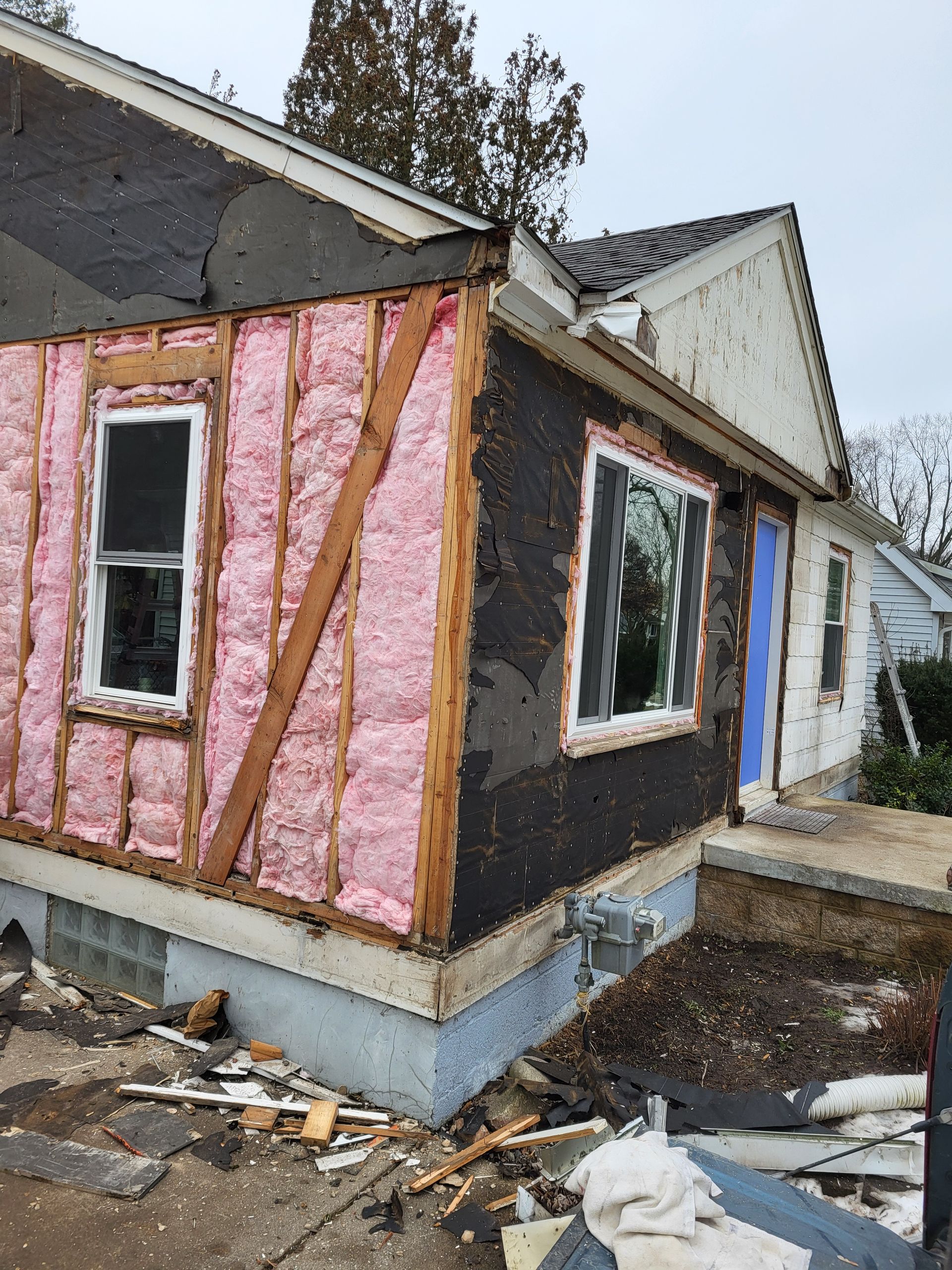 door installation in livonia