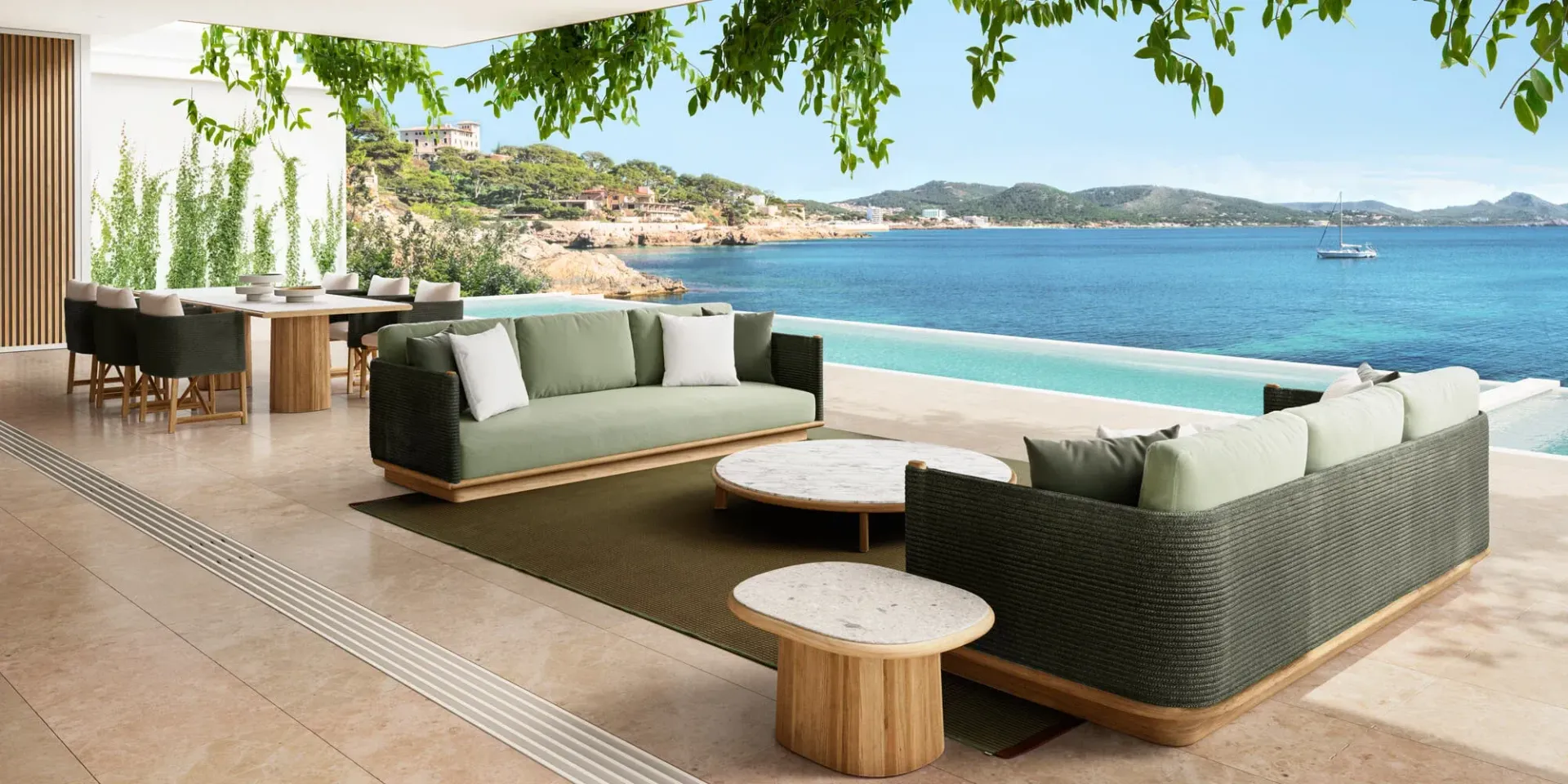 Arredi outdoor su terrazzo panoramico