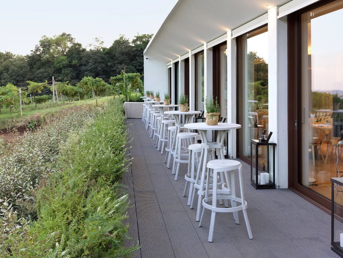 Allestimento dehors bar