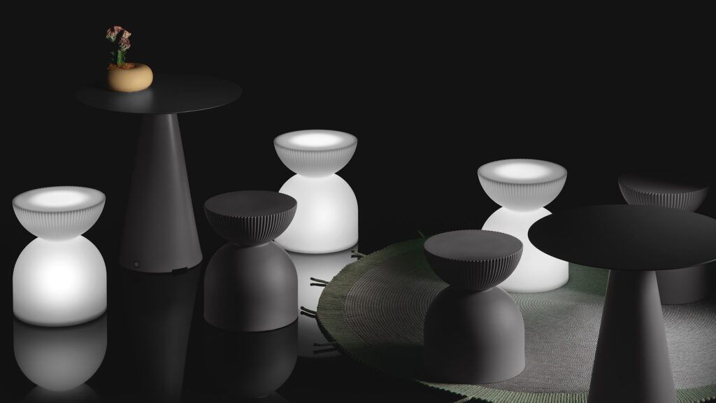 Sgabelli luminosi, Lyxo