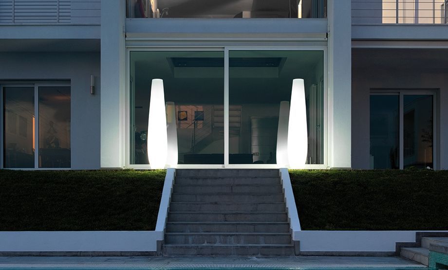 Colonne illuminanti Plust