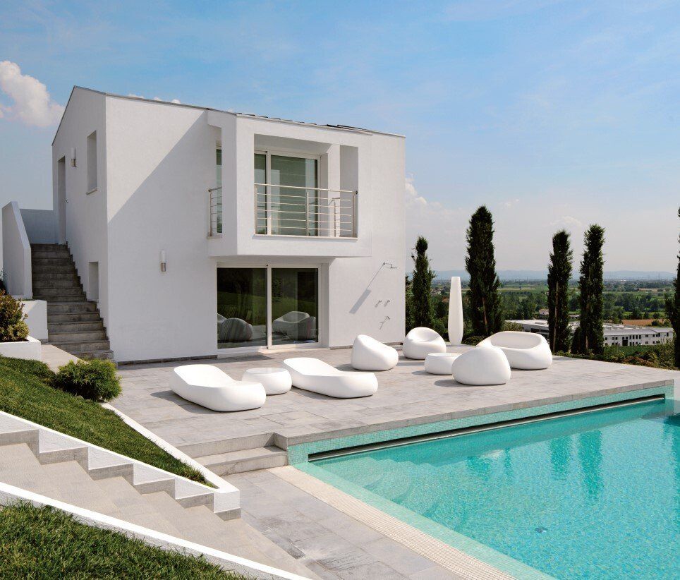 Arredi di design per piscina