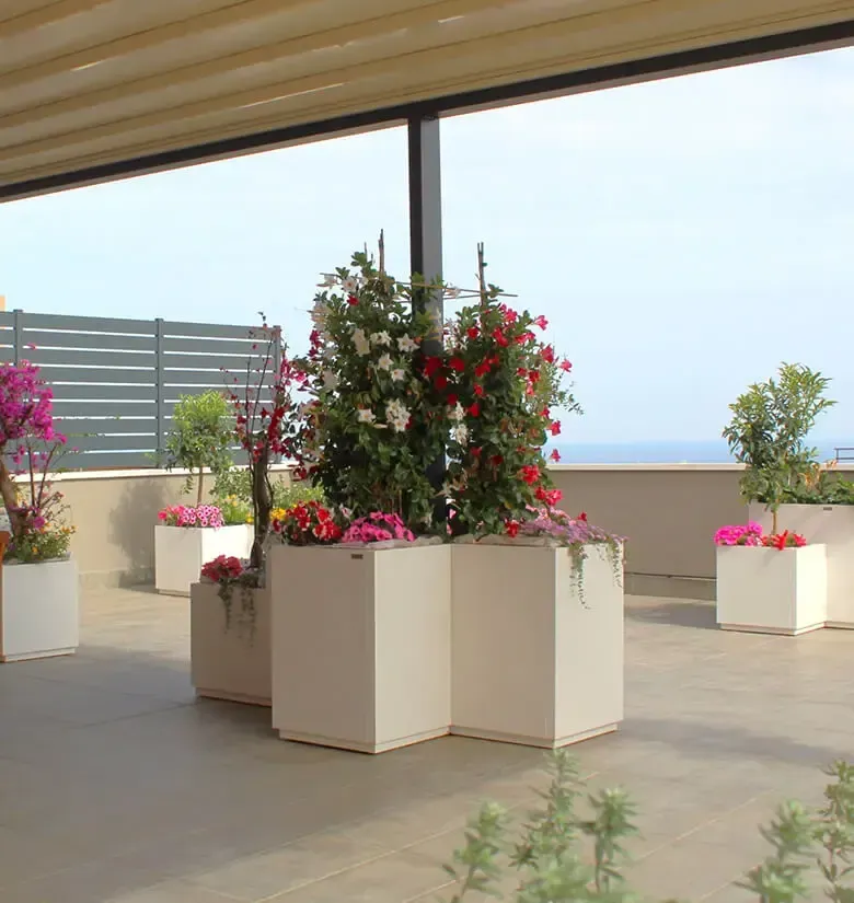 arredi per esterno in legno Balè