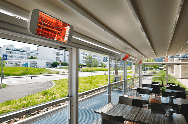 Lampade riscaldanti ad infrarossi per ristorante