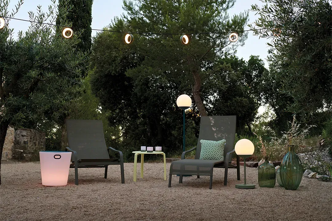 Arredi pr esterni con lampade