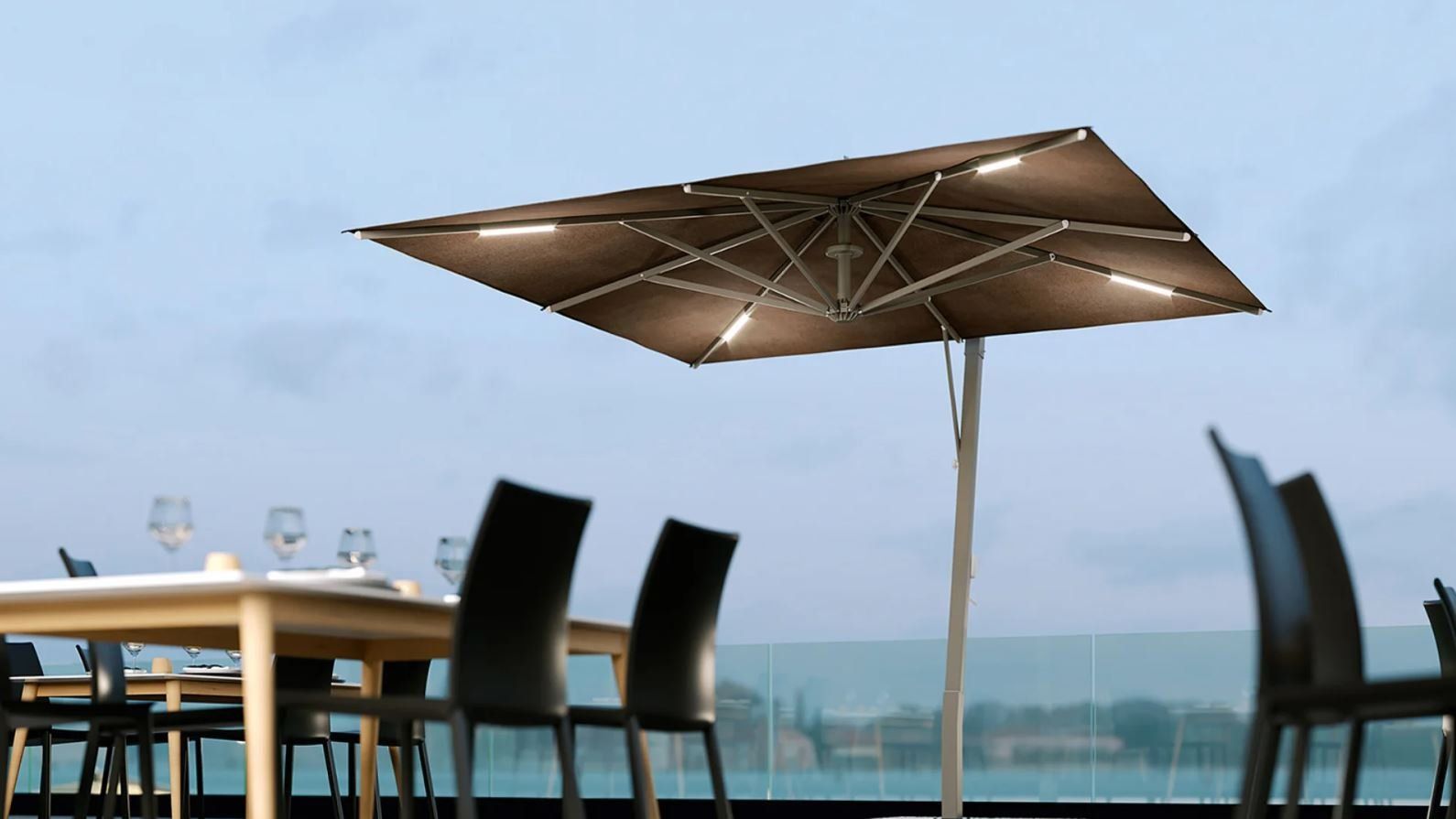 Ombrellone a braccio laterale Ombrellificio Veneto