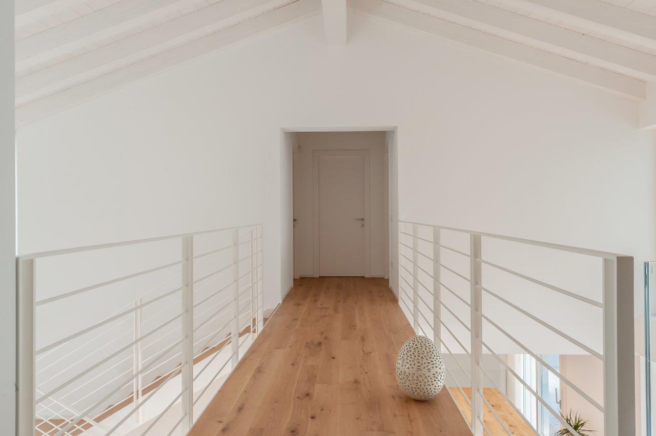 Pavimento in legno tavolato in rovere rustico Virag