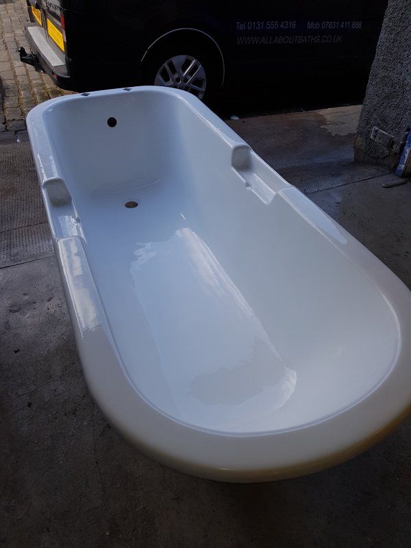 Bath restoration by All About Baths example 2