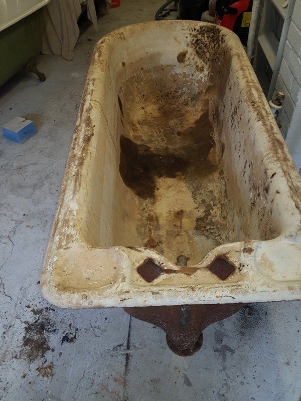 Bath restoration by All About Baths example 4
