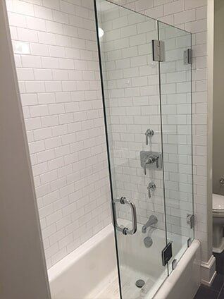 Bathroom With Bathtub — Bathroom Remodeling In Philadelpia, PA