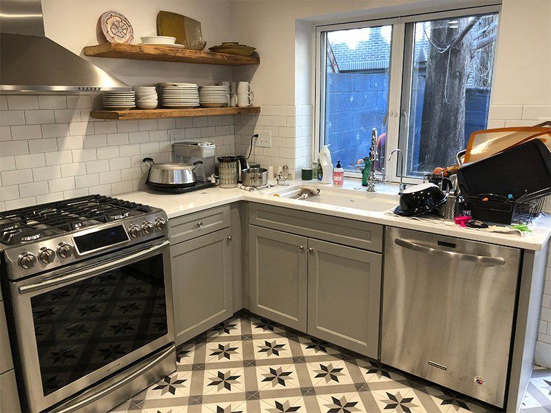 Gray Modern Kitchen Counter Top — Philadelphia, PA — Family & Friends Builders LLC