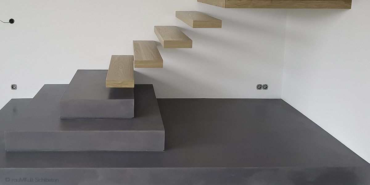 Beton Fassade im Außenbereich eines Wohnhauses  