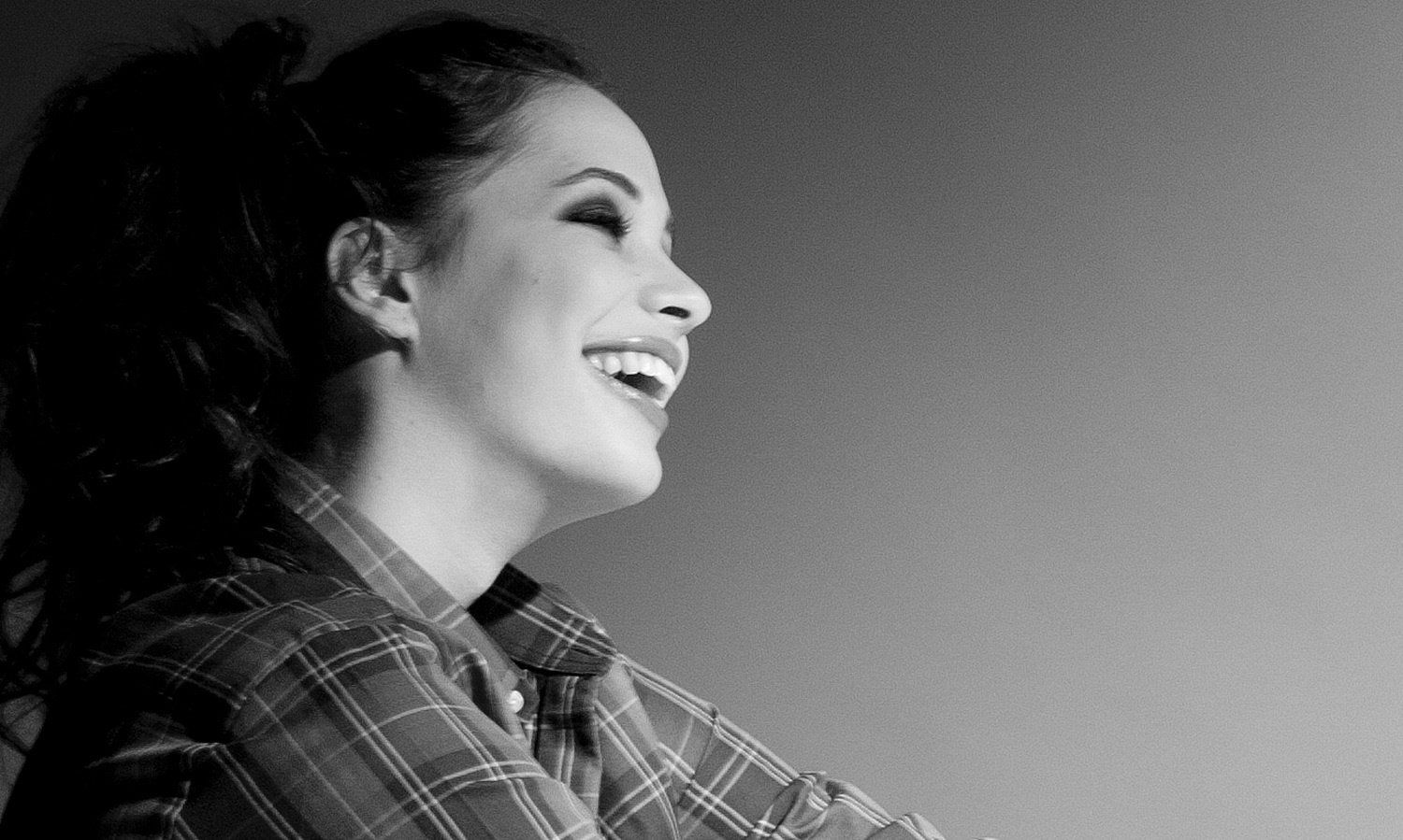 MAQUILLAJE & PELUQUERÍA. SHOOTONG MODA, FASHION, CATÁLOGO, MARCAS, TIENDA