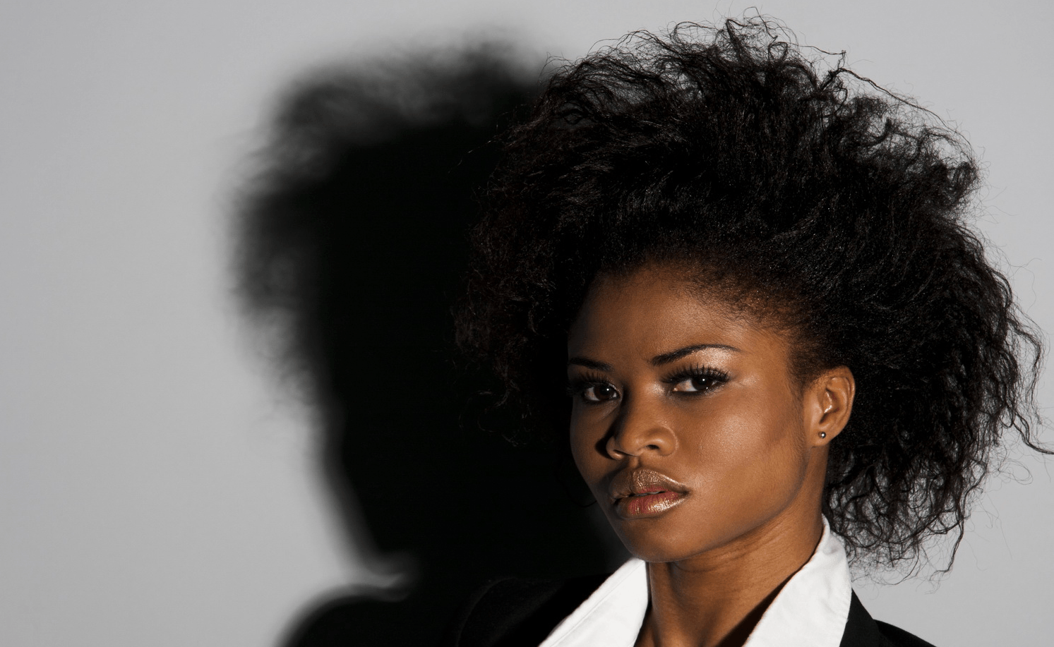 MAQUILLAJE & PELUQUERÍA. SHOOTONG MODA, FASHION, CATÁLOGO, MARCAS, TIENDA