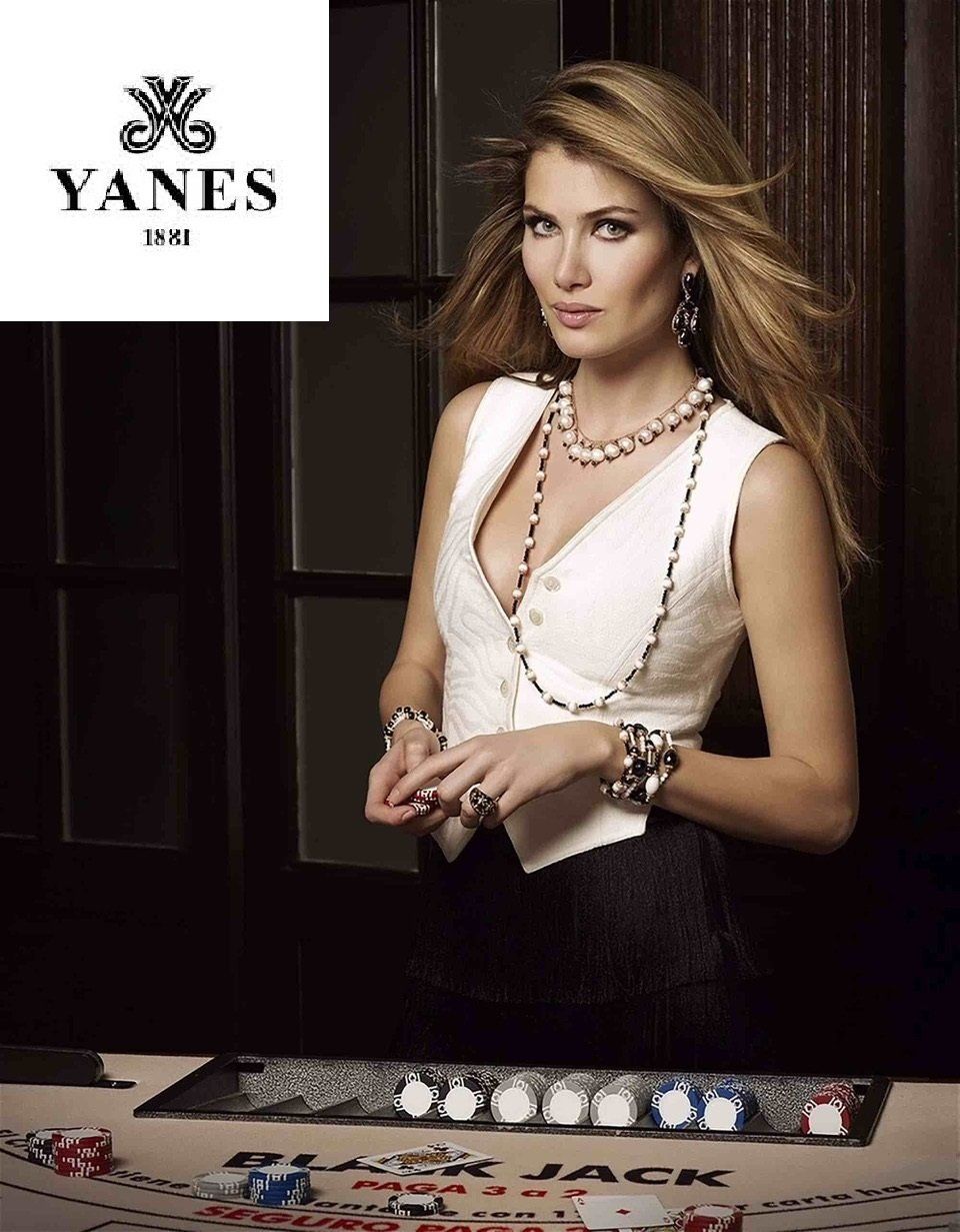 MAKEUP & HAIR ASSISTANT. MONCHO MORENO TEAM. NEW CHAMPAING FOR YANES JEWELERY WITH MIREIA LALAGUNA. PHOTO BY JESUS CORDERO