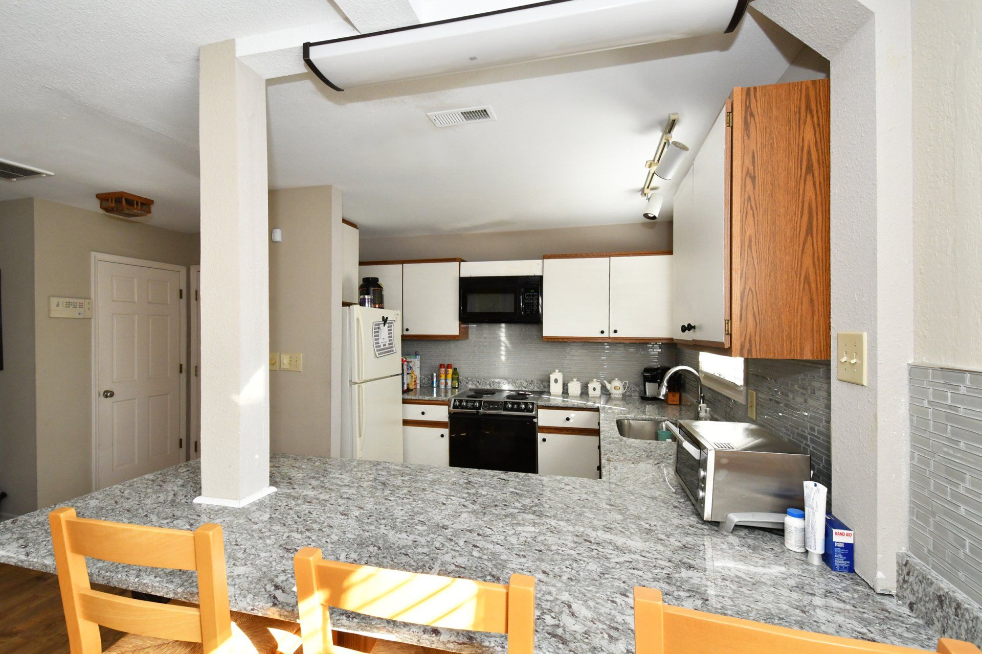 3832 Wake Place Court kitchen