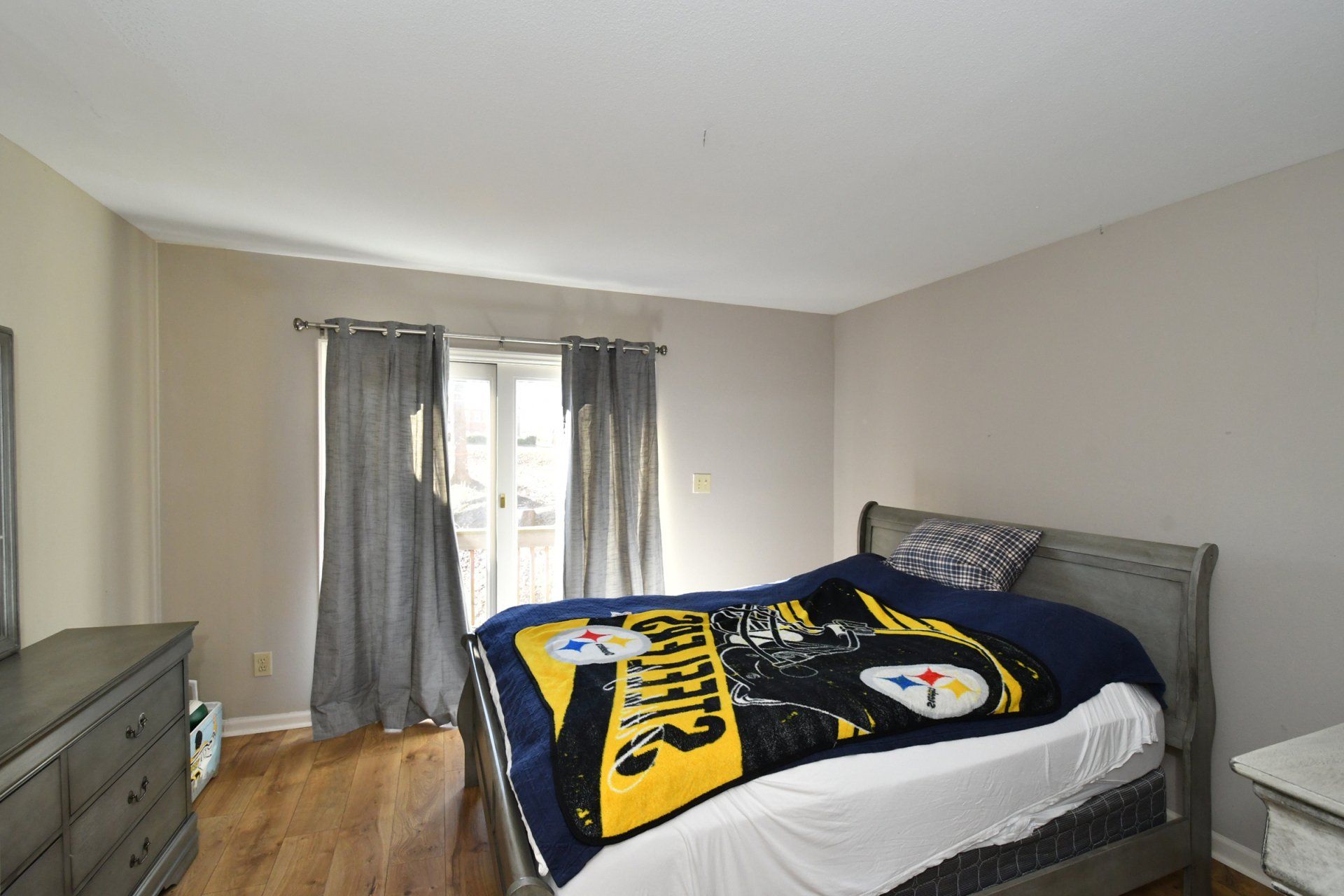 3832 Wake Place Court bedroom