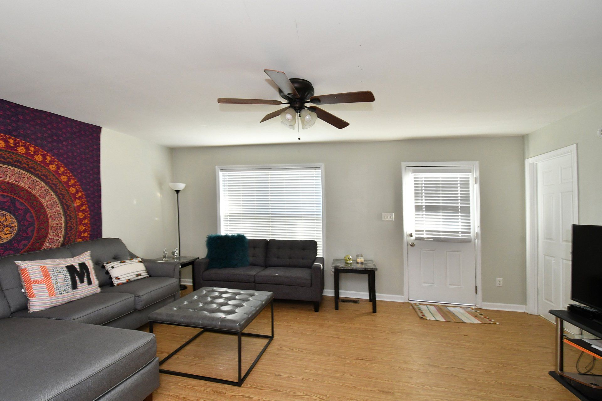 1025 long drive interior